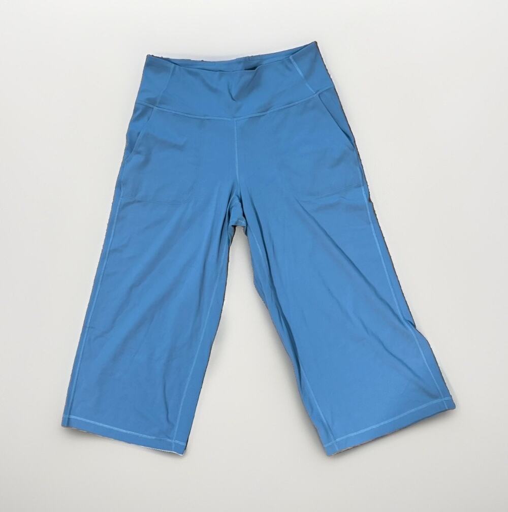 Lululemon Women’s Size 12 Blue Wide Leg Crop Pants High Rise Pockets 23”